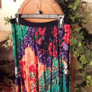 Carol little maxi skirt